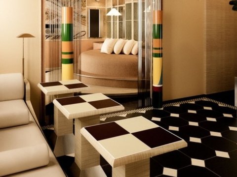 Luxia