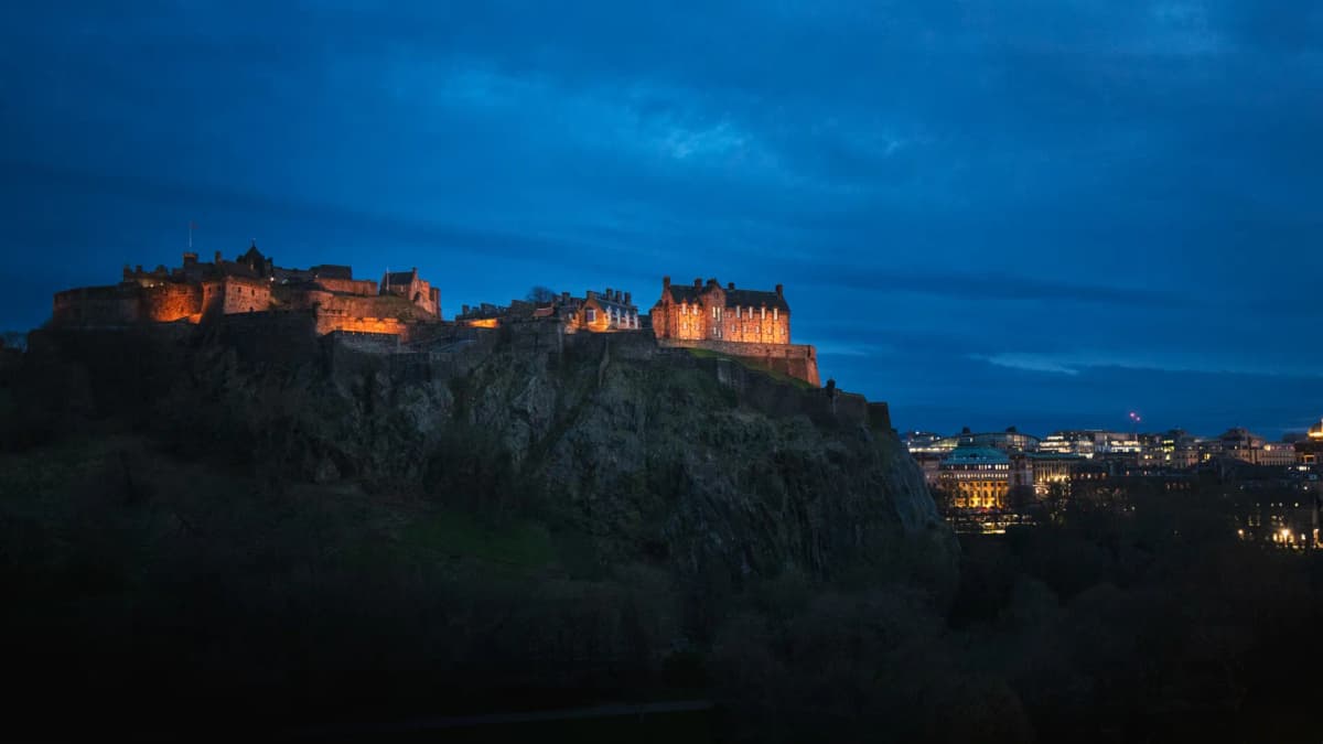 100 Princes Street photo 1