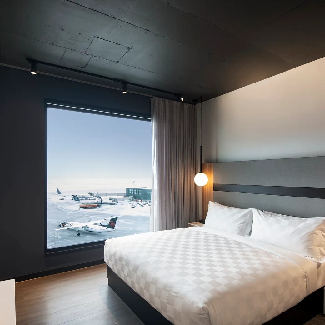 Alt Hotel Ottawa Airport photo 2