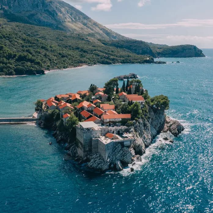 Aman Sveti Stefan photo 1