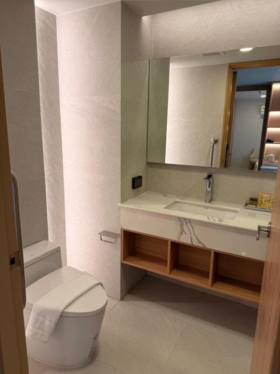 Aston Hotel Pattaya (111/1 Pattaya sai 2) photo 4