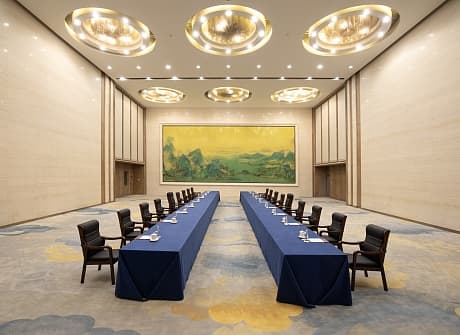 Beijing Palace Soluxe Hotel Astana photo 4