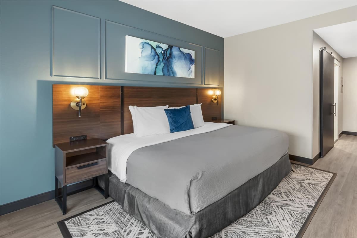 Best Western Plus Rialto photo 3