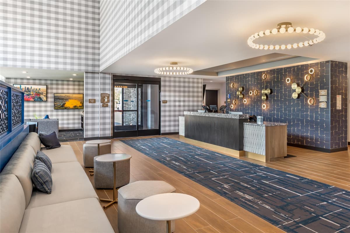 Best Western Plus Rialto photo 2
