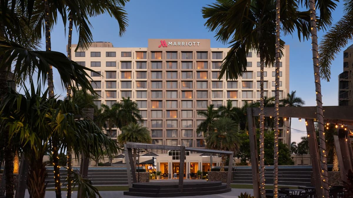 Boca Raton Marriott at Boca Center photo 4