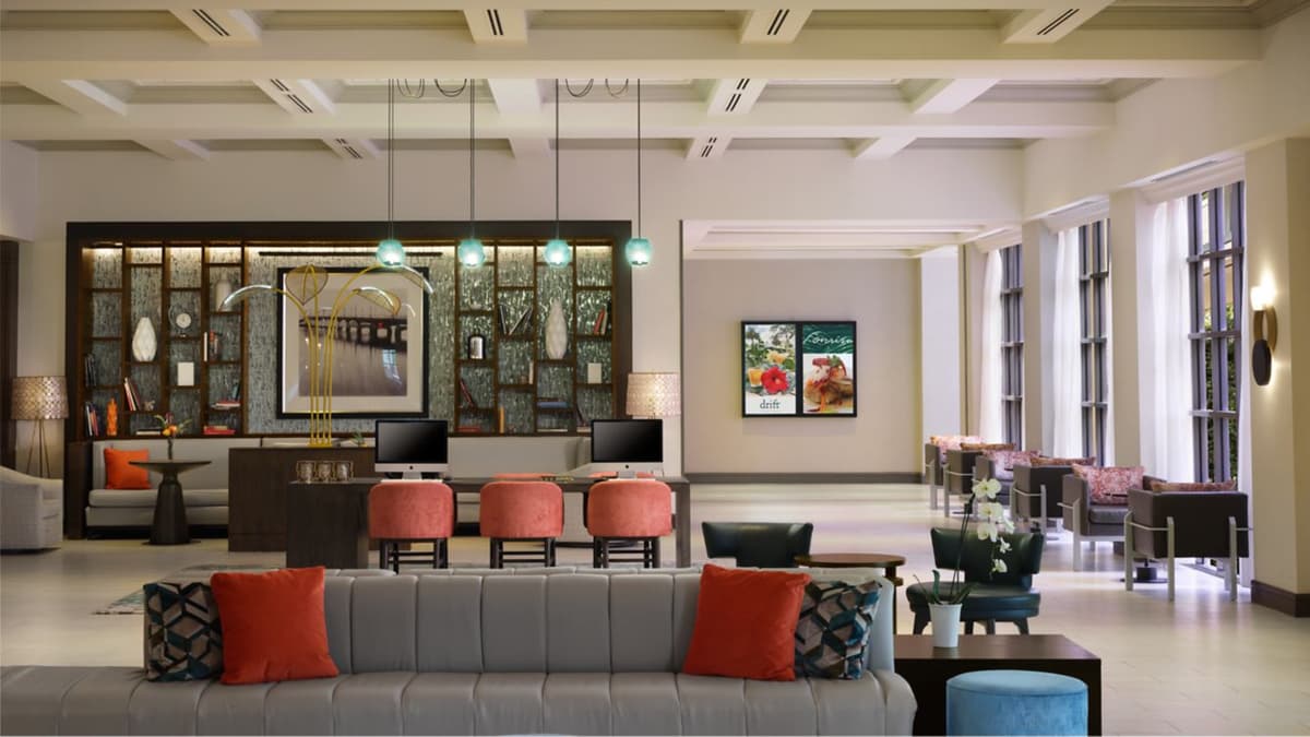 Boca Raton Marriott at Boca Center photo 2