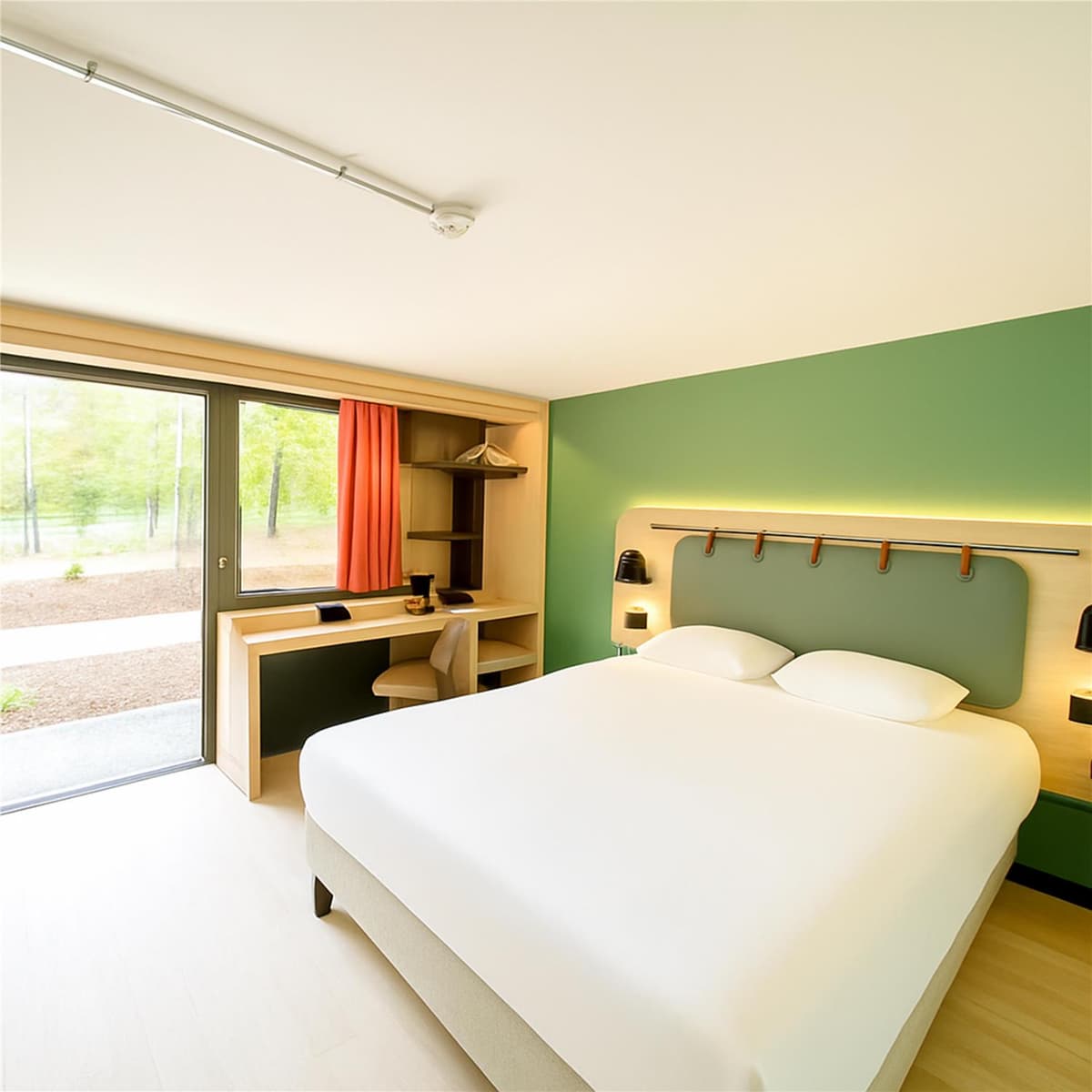 Campanile NATURE - Clermont Ferrand Nord Riom photo 3