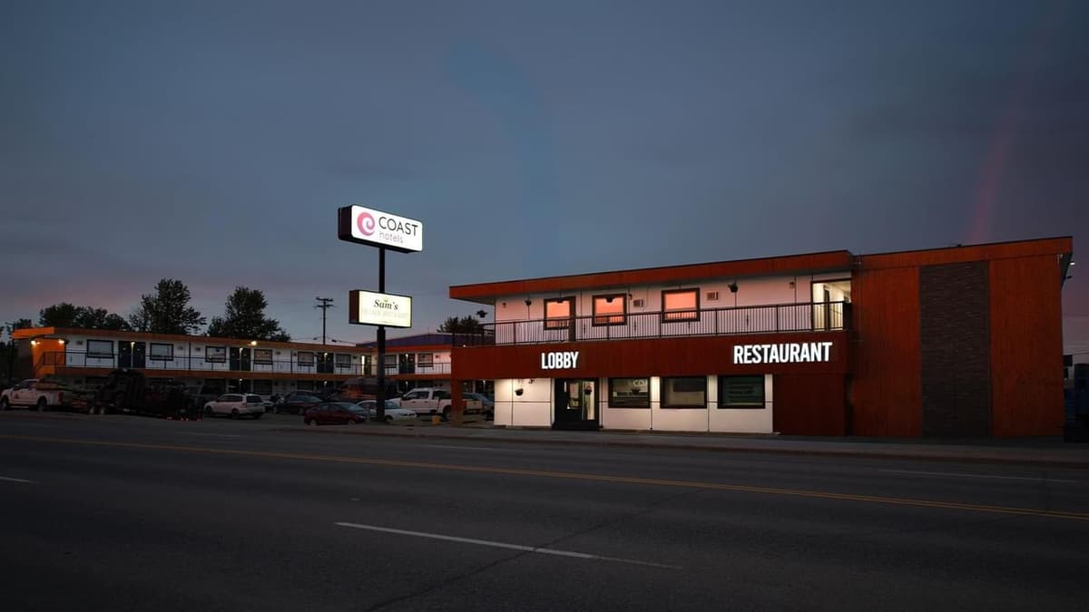 Coast Dawson Creek Hotel photo 1