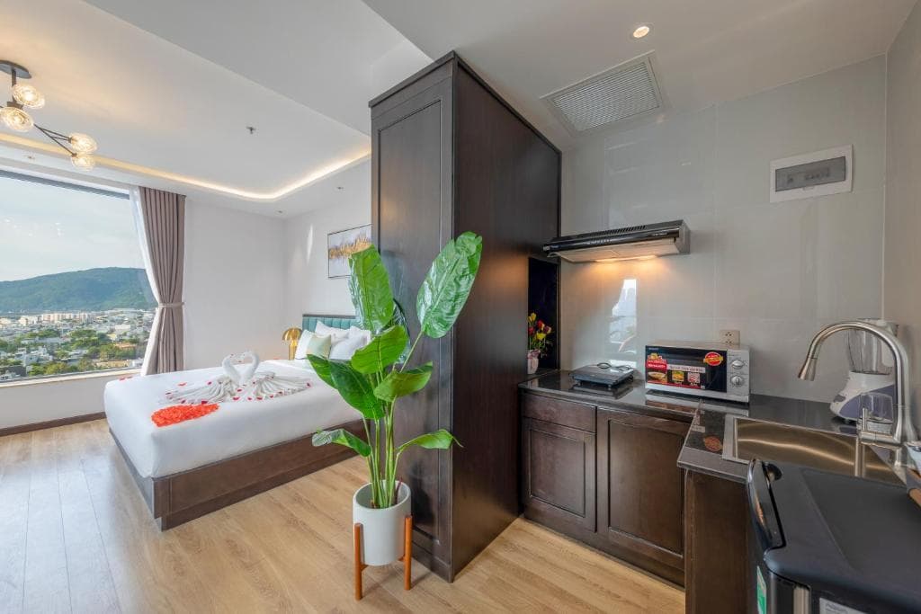 Cordial Grand Hotel Da Nang photo 2