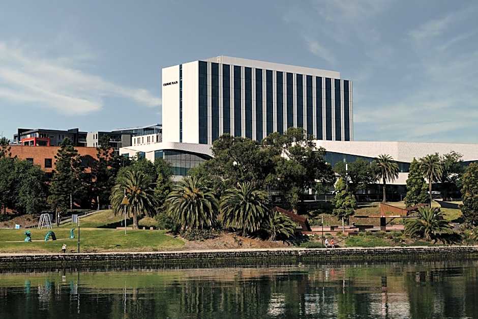 Crowne Plaza Geelong by IHG photo 1