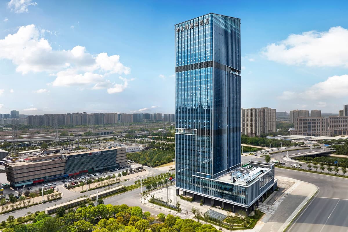 Doubletree By Hilton Zhengzhou East photo 1