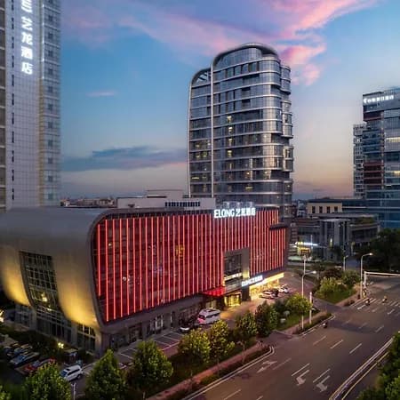 Elong Hotel Qingdao Golden Beach photo 5