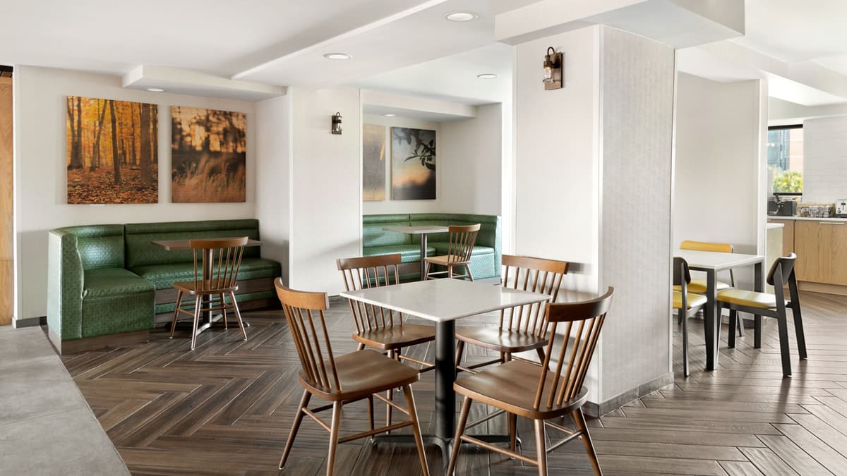 Fairfield by Marriott Inn & Suites Charleston Downtown photo 2