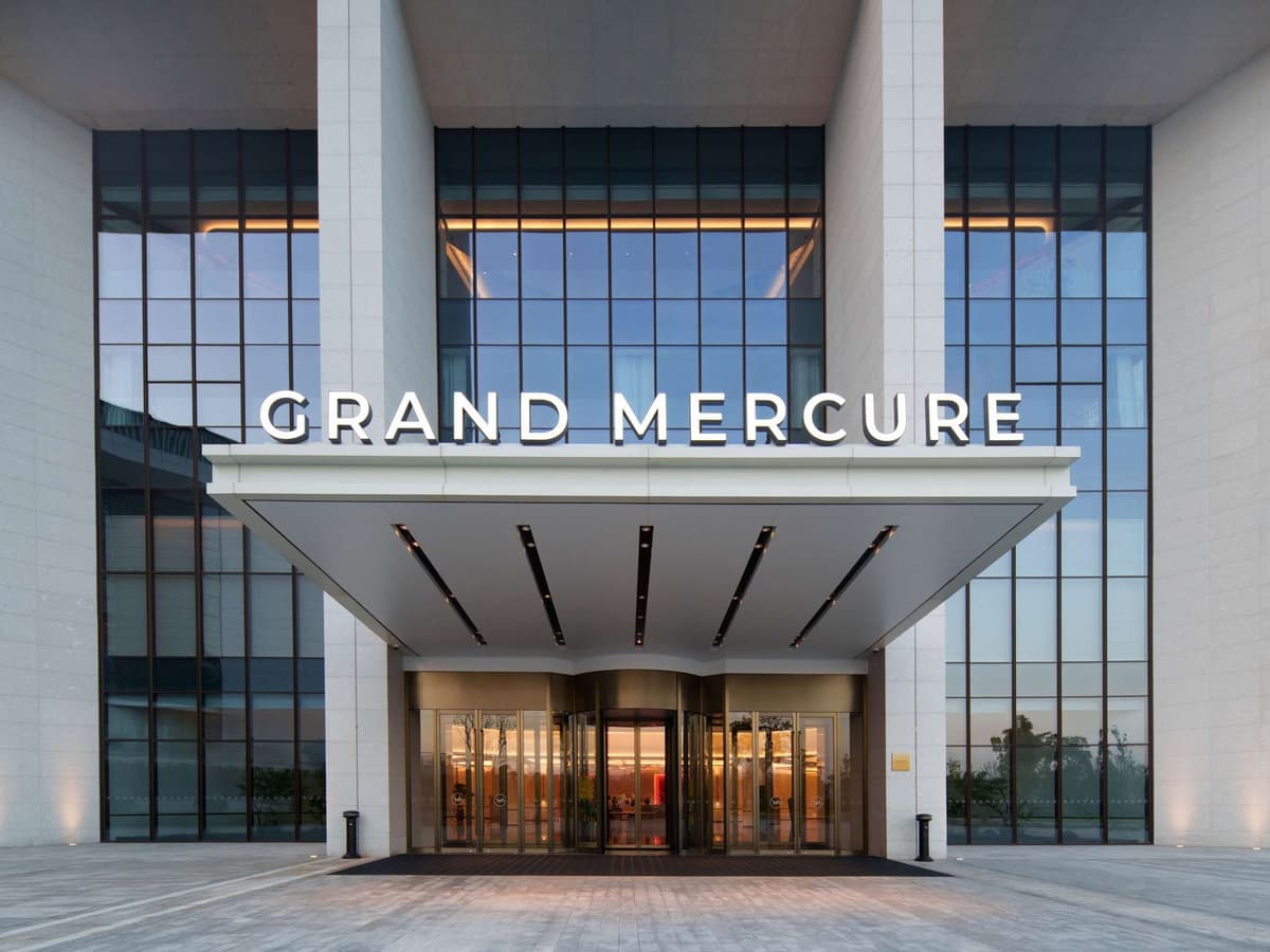Grand Mercure Hangzhou Qingshan Lake photo 1