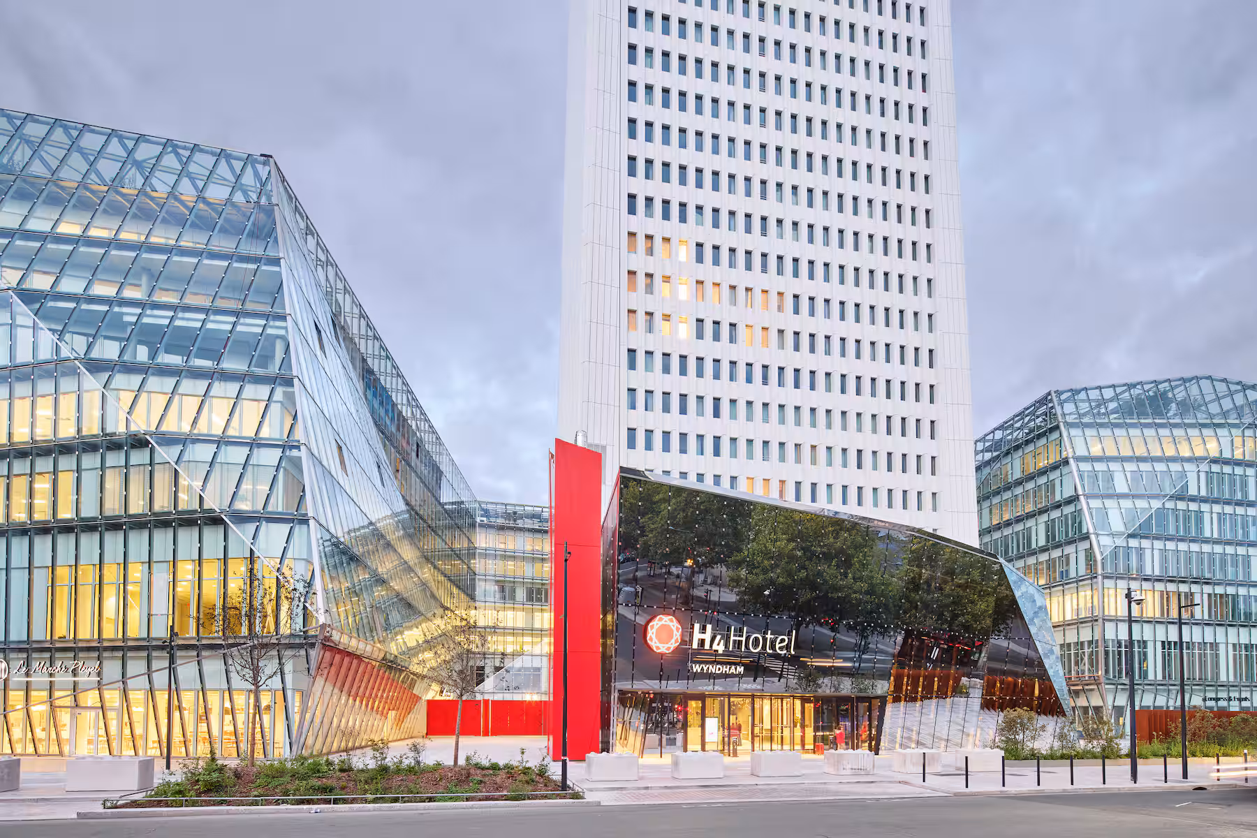 H4 Wyndham Paris Pleyel photo 4