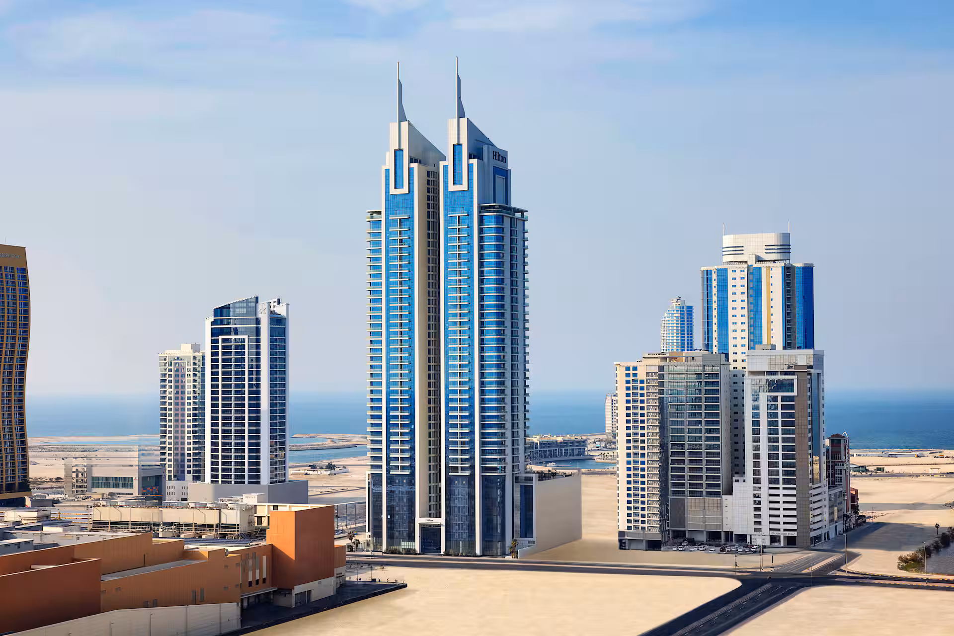 Hilton Bahrain City Centre Hotel & Residences photo 1