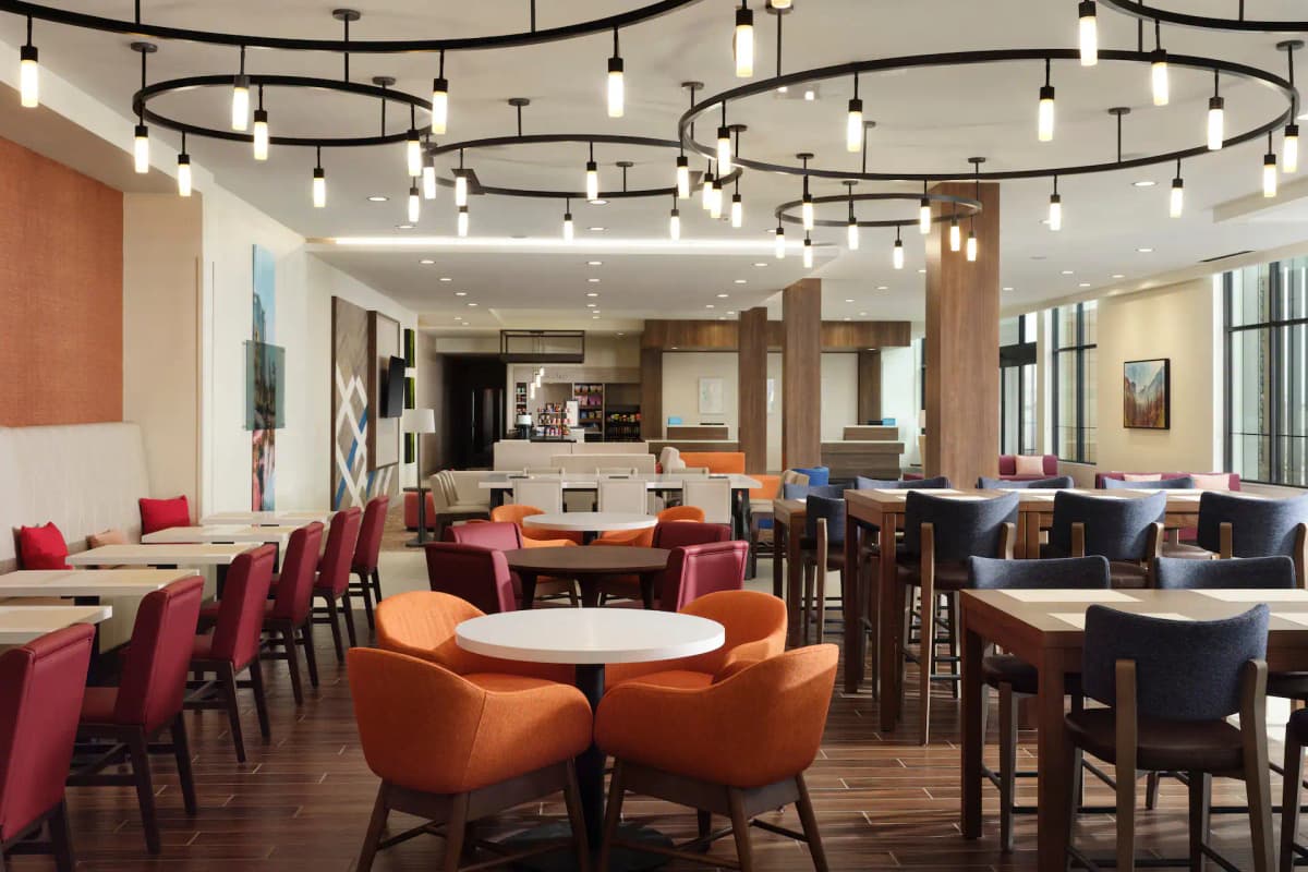 Hilton Garden Inn Merced photo 2
