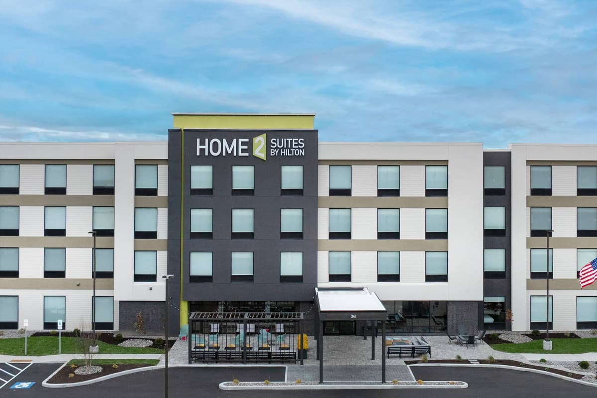 Home2 Suites by Hilton Syracuse Liverpool Airport Area photo 1