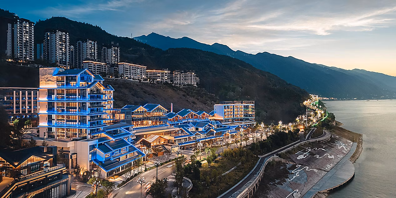 Hualuxe Chongqing Wushan by IHG photo 2
