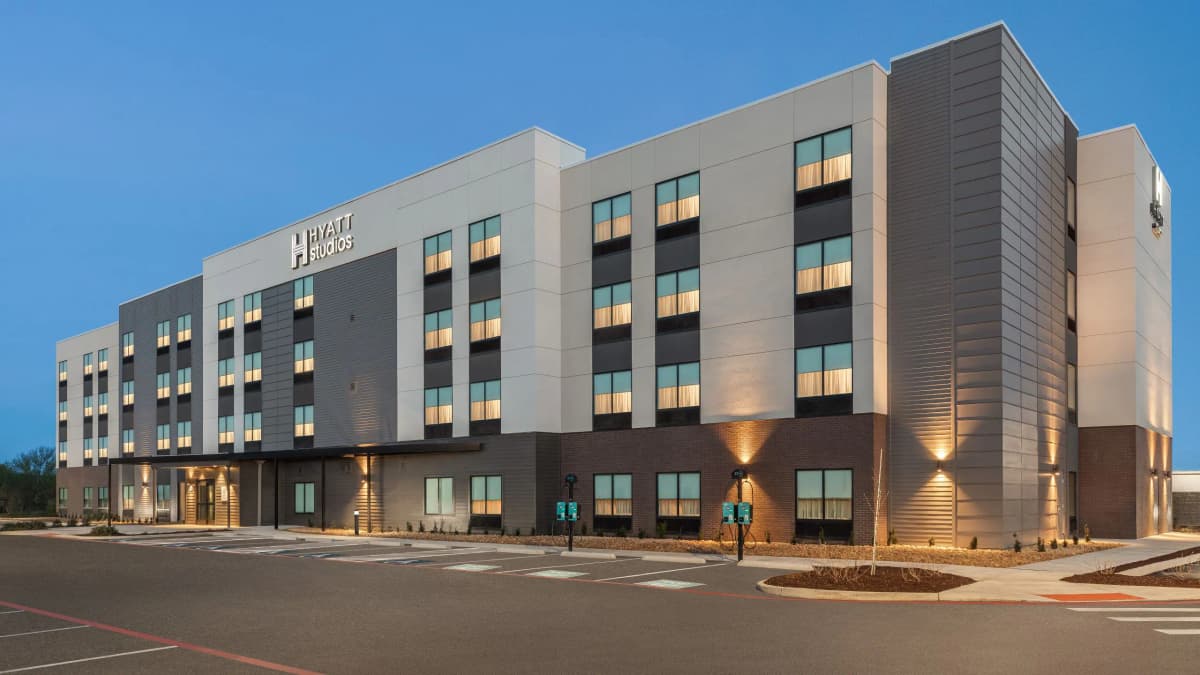 Hyatt Studios Harrisonburg photo 1
