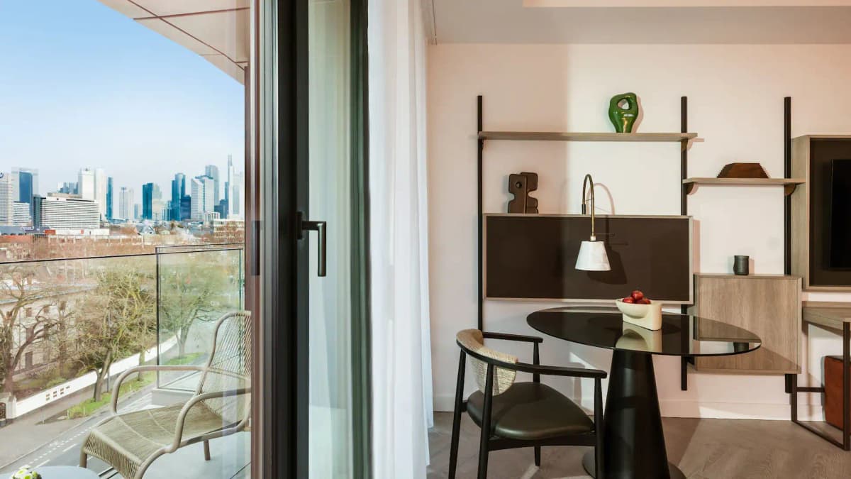 Kennedy 89 Hotel Frankfurt - The Unbound Collection by Hyatt photo 2