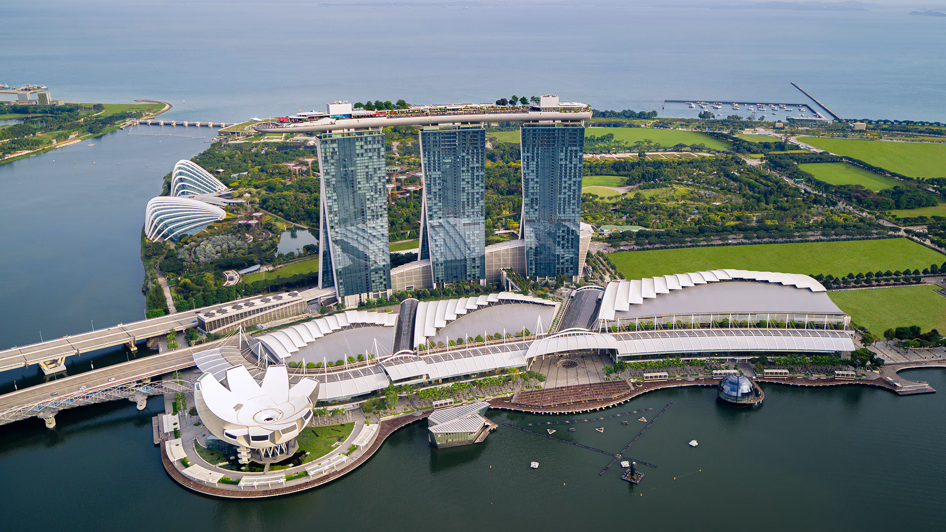Marina Bay Sands Singapore photo 1