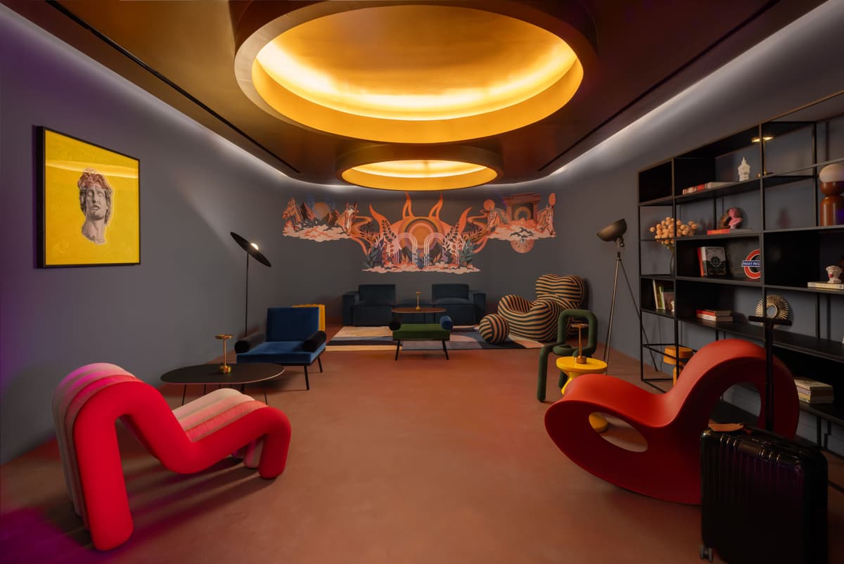 Moxy London Piccadilly Circus photo 2