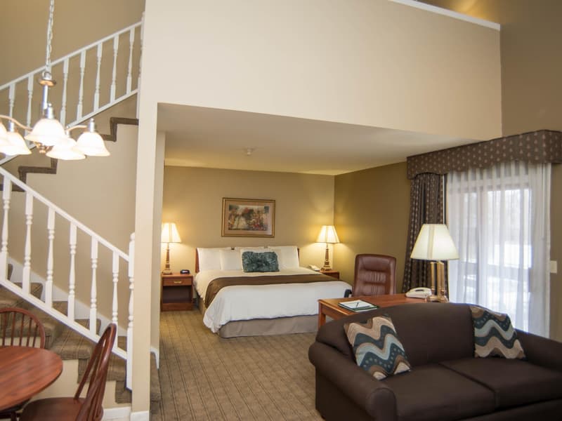 Red Lion Inn & Suites Urbana photo 1