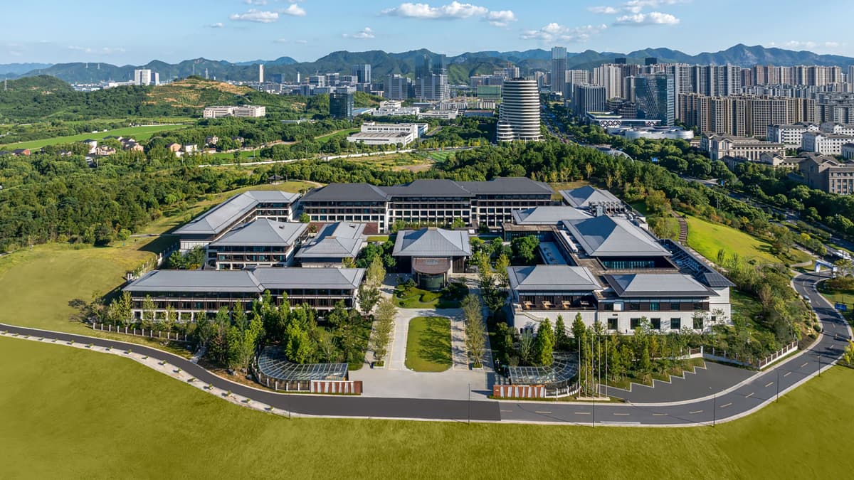 Renaissance Hangzhou Lin'an Hotel photo 1