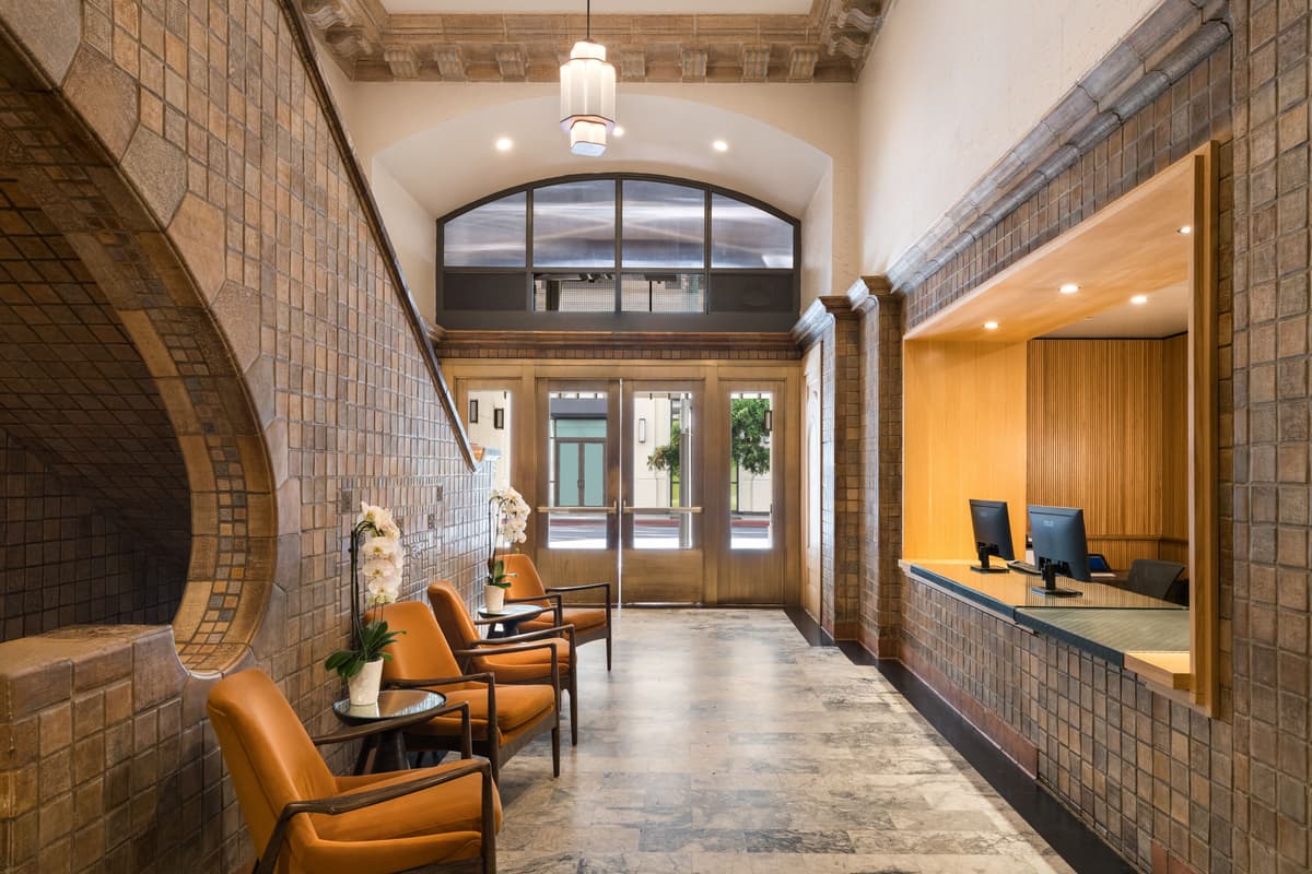 Reside Craftsman Los Angeles, a Wyndham Residence photo 2