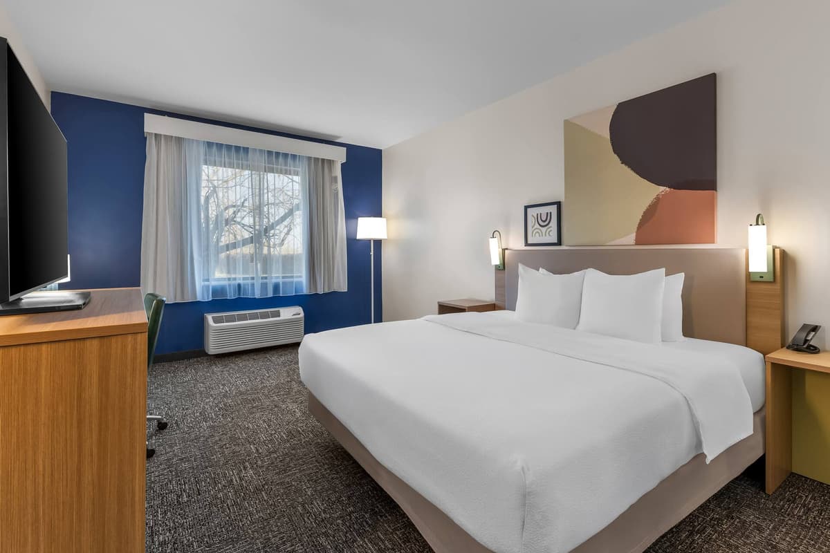 Spark by Hilton Salt Lake City Central photo 2