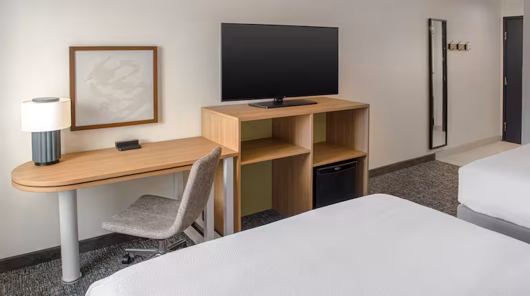 Spark by Hilton St. Robert Fort Leonard Wood photo 3