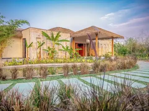 Taj Tadoba Resort and Spa, Nagpur photo 1
