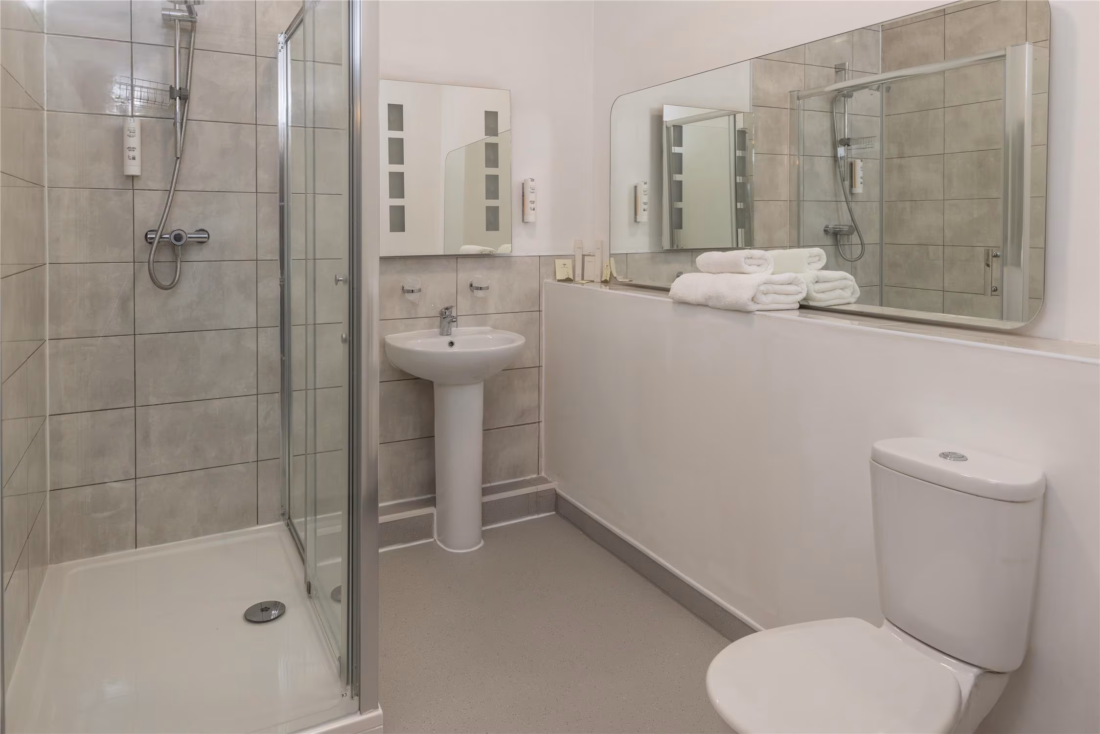 The Best Western Plough Hotel photo 5