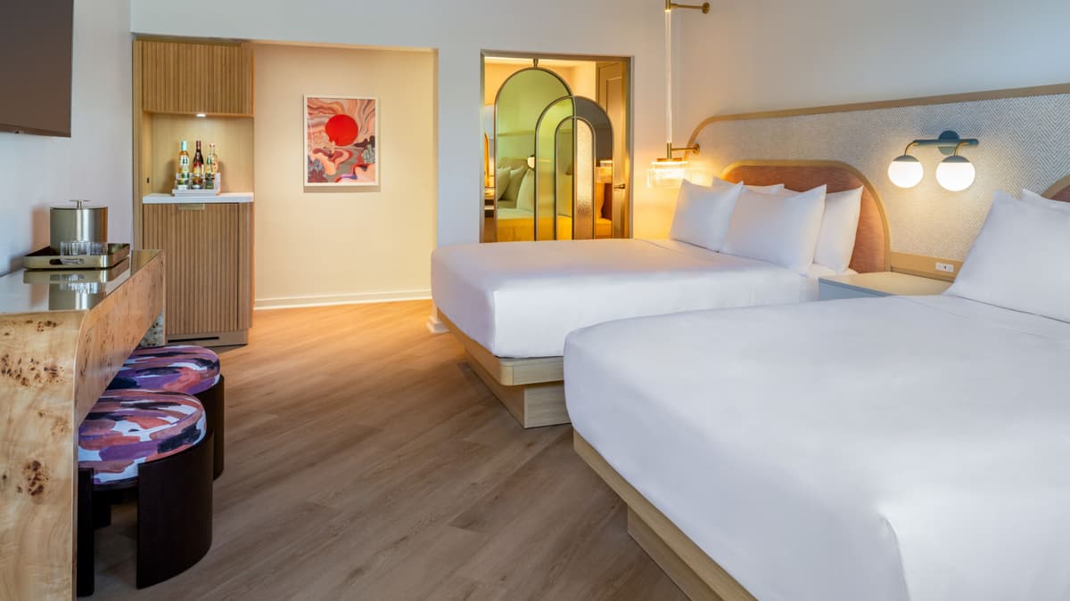 The Luce, St. Pete Beach, a Tribute Portfolio Hotel photo 4