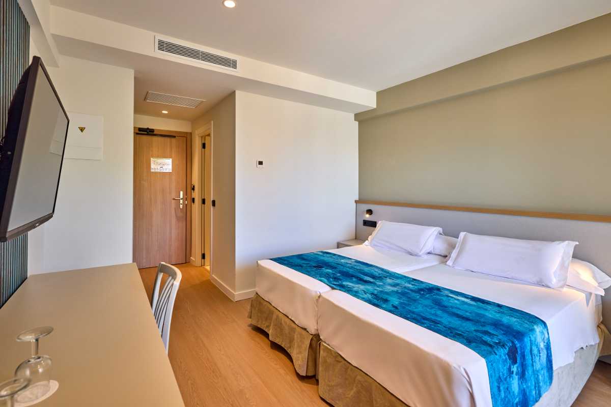 Universal Hotel Romántica photo 3