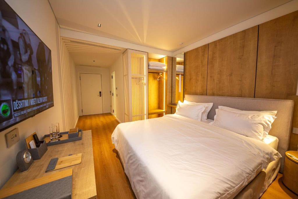 Vale Hotel Sarande photo 3
