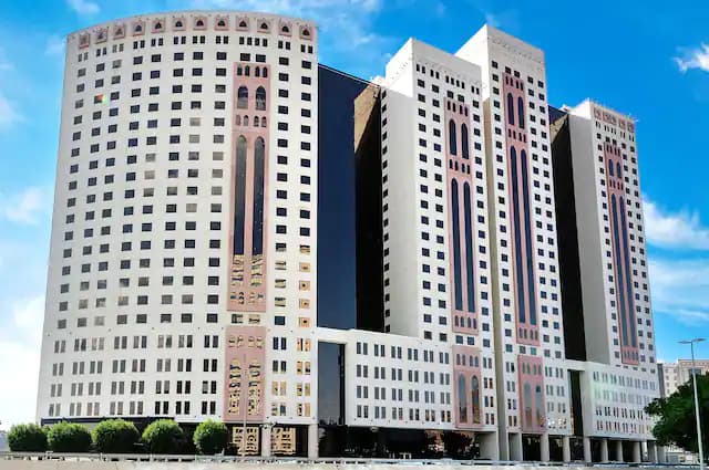Wirgan Al Noor, Tapestry Collection by Hilton photo 1