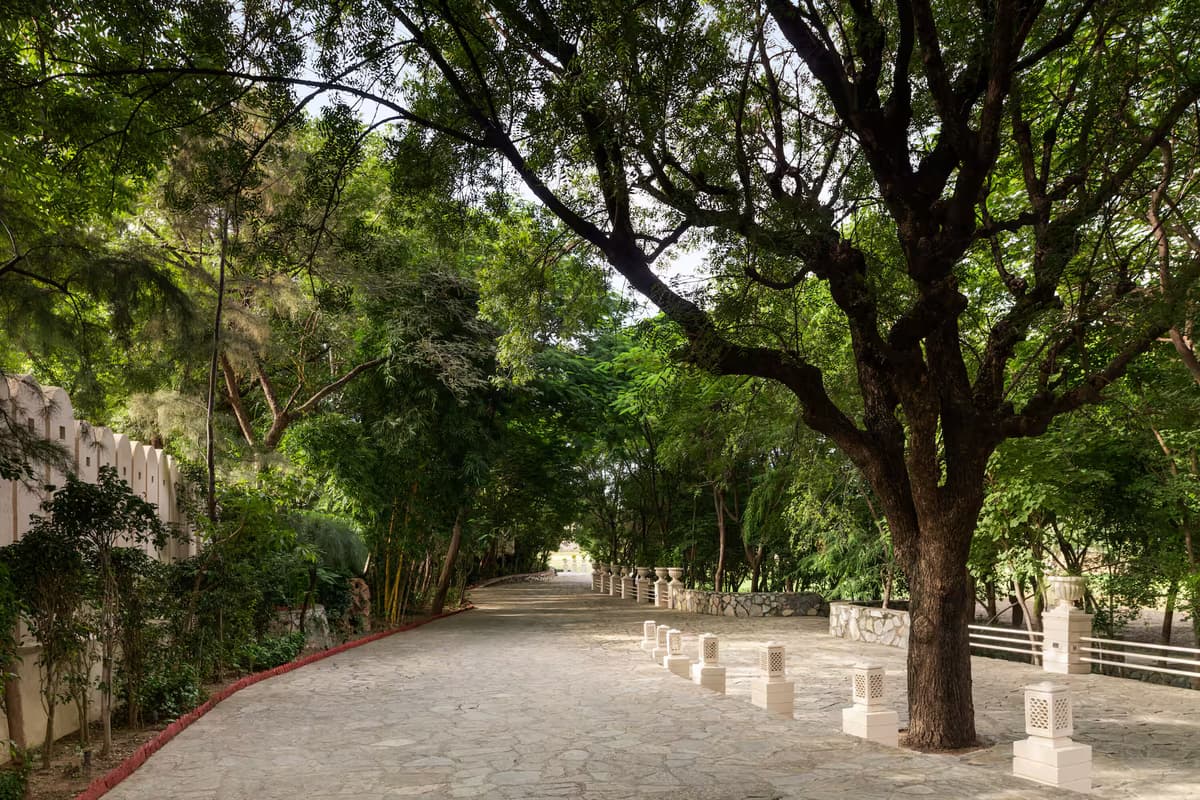 Wyndham Grand Udaipur Fatehsagar Lake photo 1