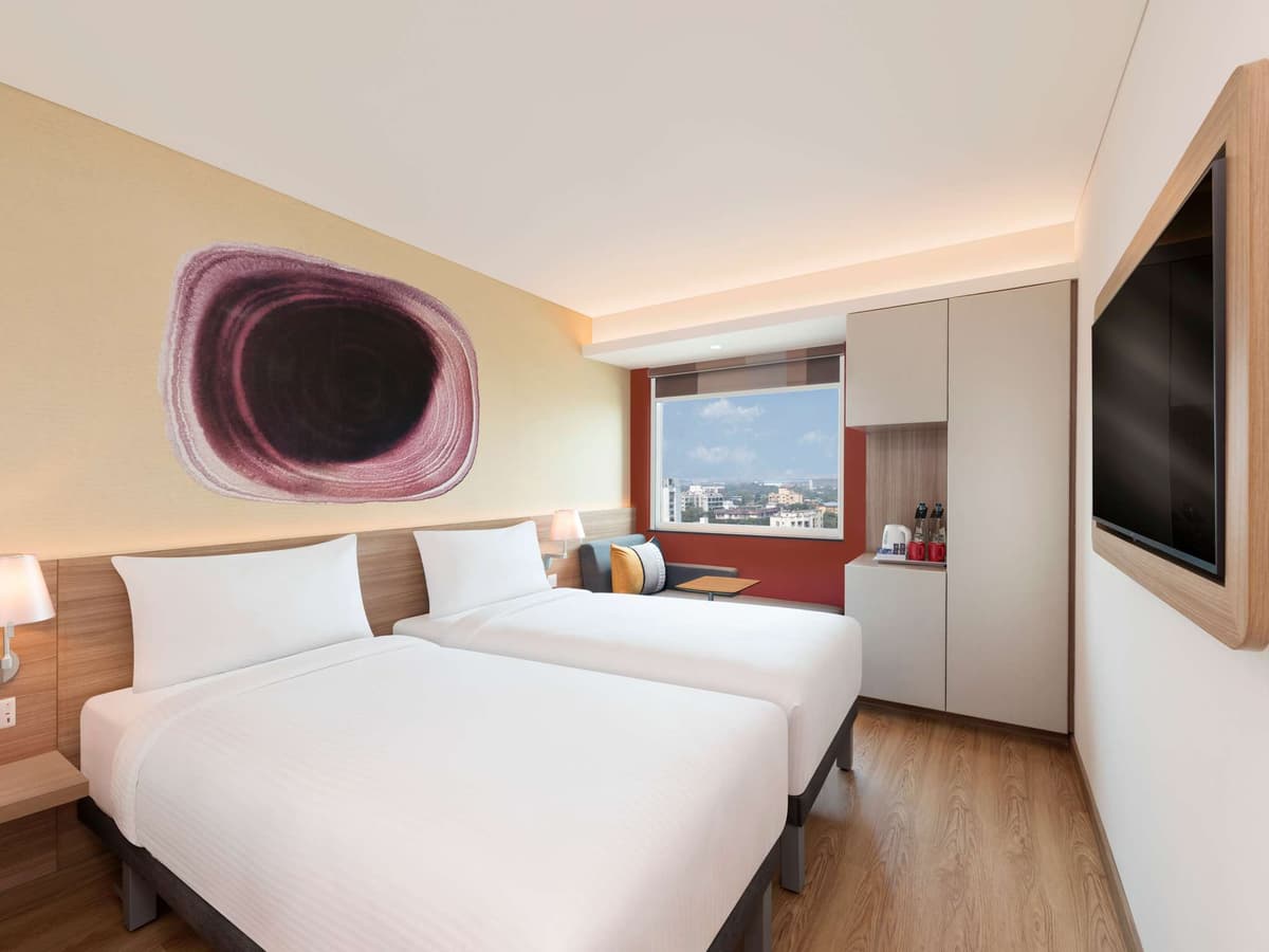 ibis Mumbai BKC photo 1