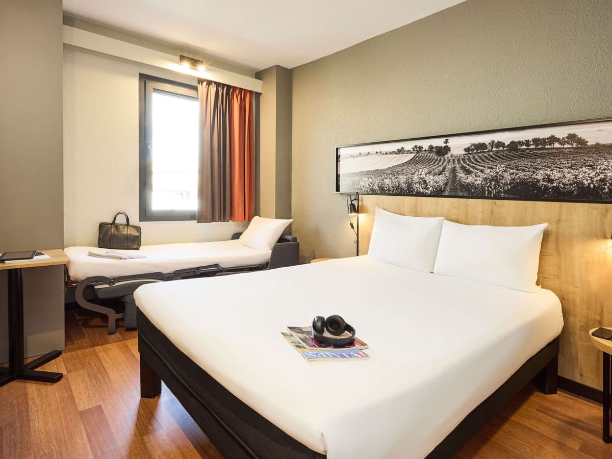 ibis Valladolid photo 1