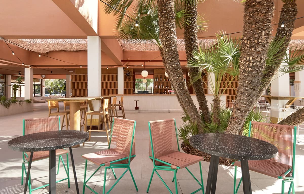 tent Calvia Beach photo 3